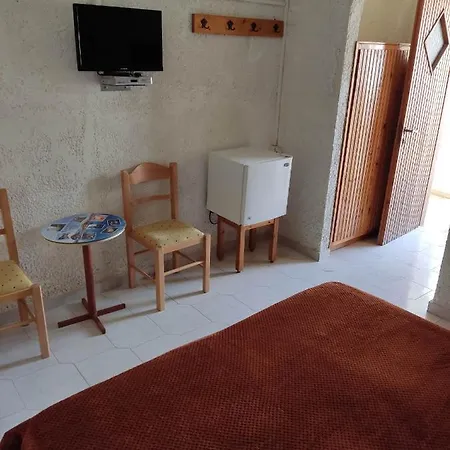 Kissandros Aparthotel Agia Galini (Crete)